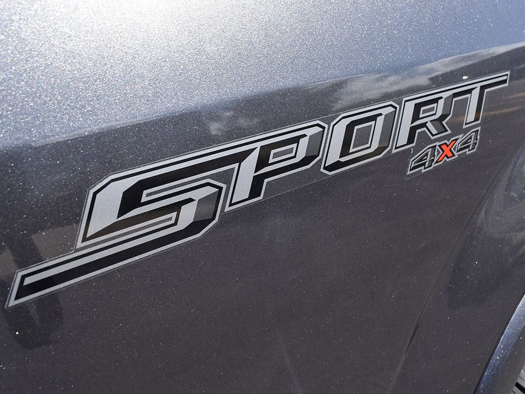 Used 2018 Ford F150 XLT w/ Equipment Group 302A Luxury AWD/4WD image 8