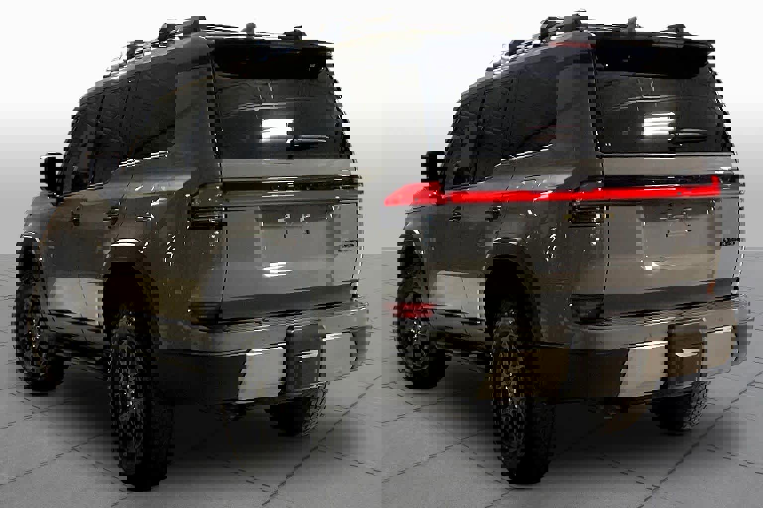 Used 2024 Lexus GX 550 image 11