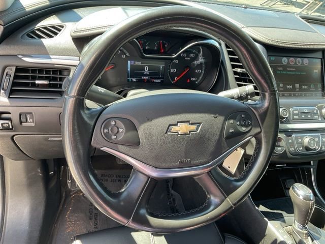 Used 2017 Chevrolet Impala LT image 14