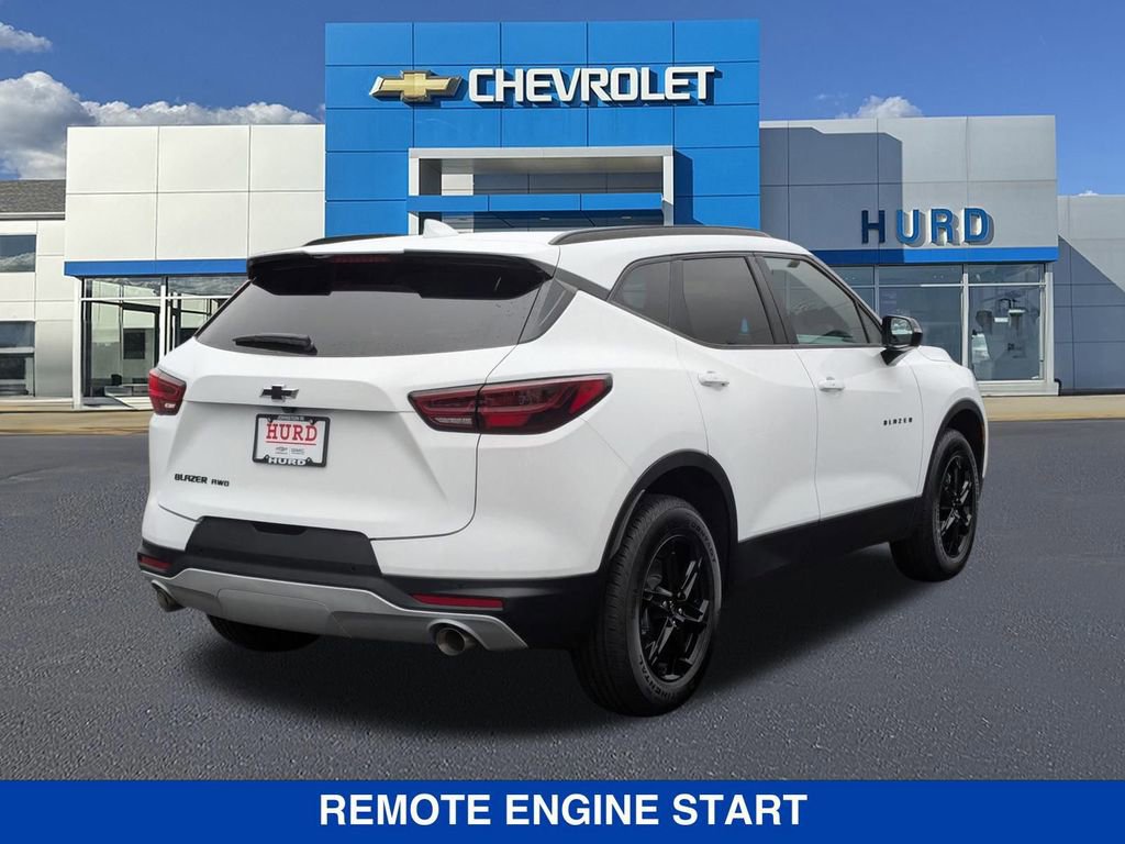 New 2026 Chevrolet Blazer LT w/ Midnight/Sport Edition image 4