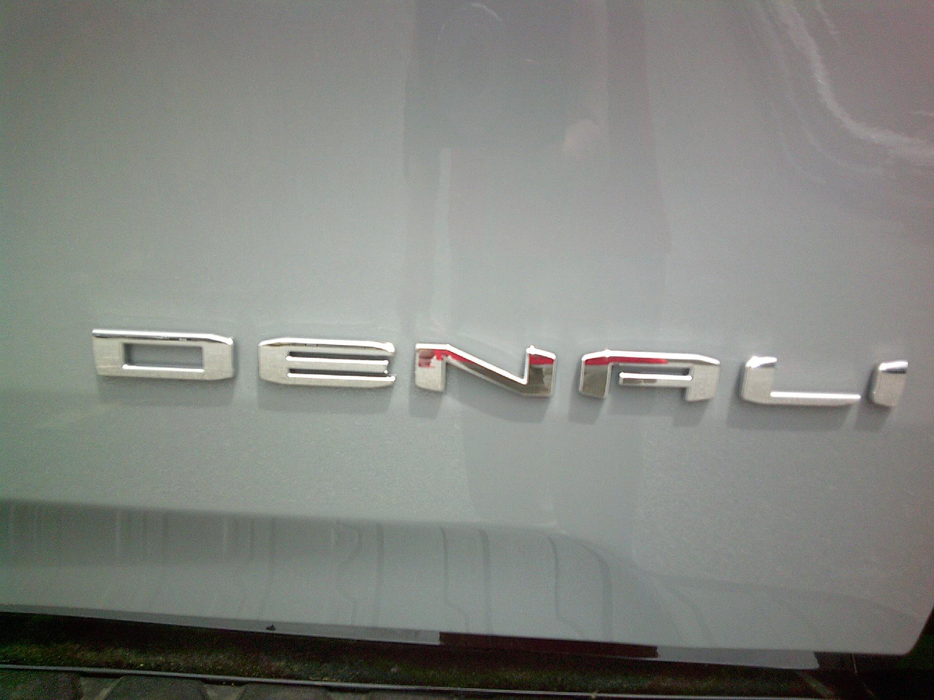 New 2025 GMC Sierra EV Denali image 23
