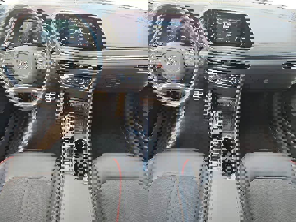 Used 2021 Hyundai Sonata SEL Plus image 16