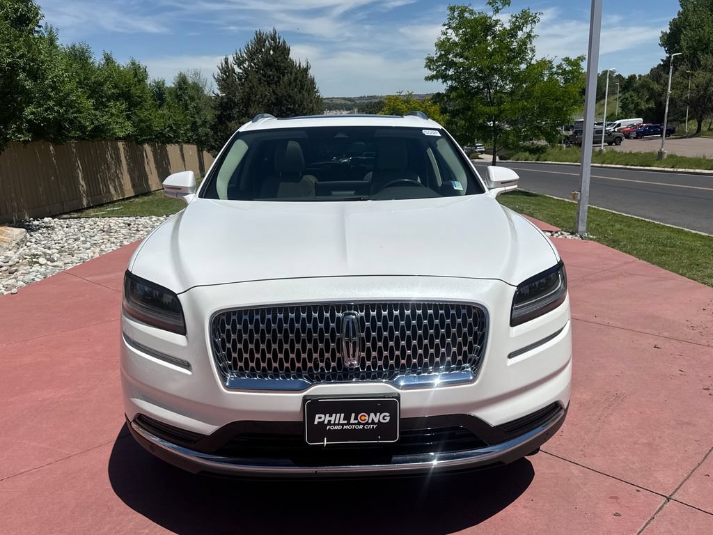 Used 2023 Lincoln Nautilus Reserve w/ Equipment Group 201A AWD/4WD image 6
