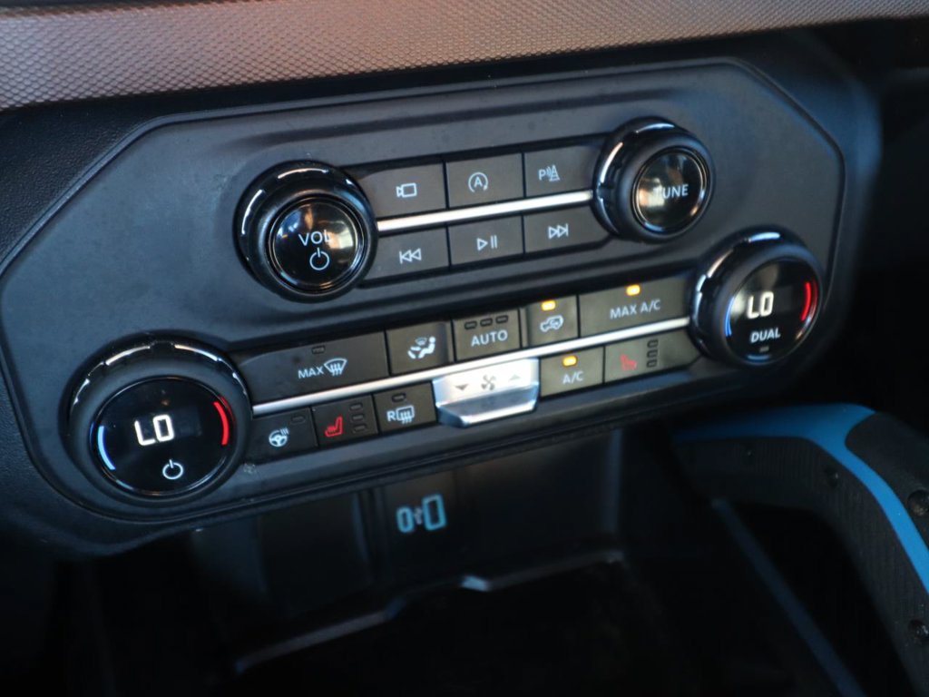 Certified 2023 Ford Bronco Outer Banks w/ Sasquatch Package AWD/4WD image 23