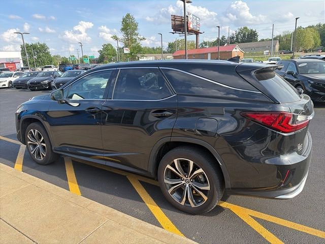 Used 2020 Lexus RX 350L Premium w/ Premium Package image 18