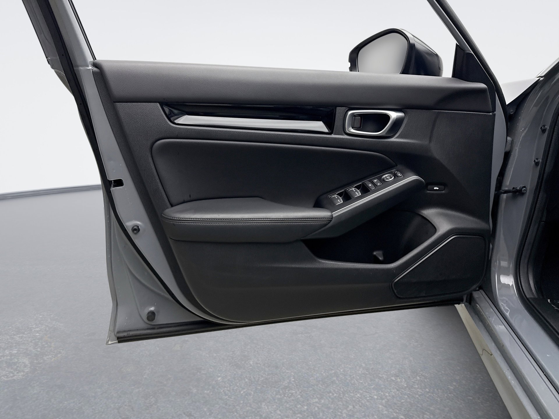 Used 2025 Honda Civic Sport Touring image 9