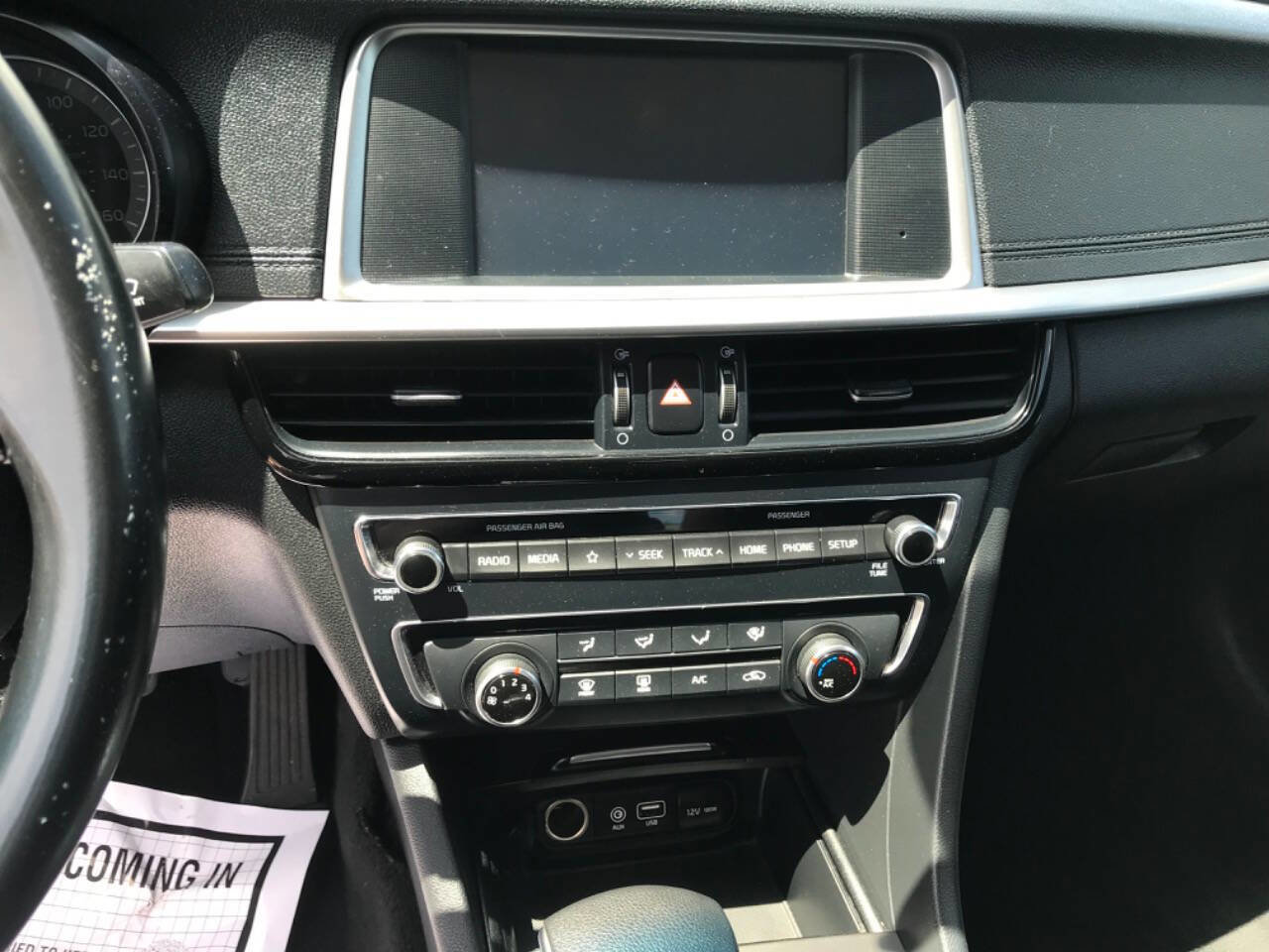 Used 2020 Kia Optima LX image 37