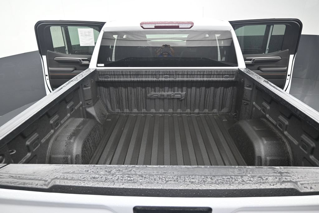 Used 2023 GMC Sierra 1500 AT4 AWD/4WD image 11