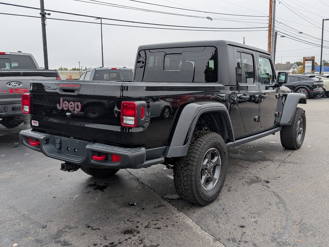 Used 2023 Jeep Gladiator Rubicon w/ Cold Weather Group AWD/4WD image 4