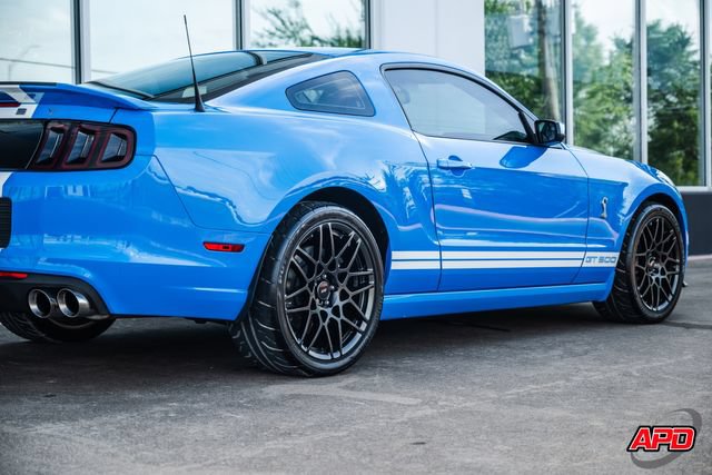 Used 2013 Ford Mustang Shelby GT500 RWD image 46