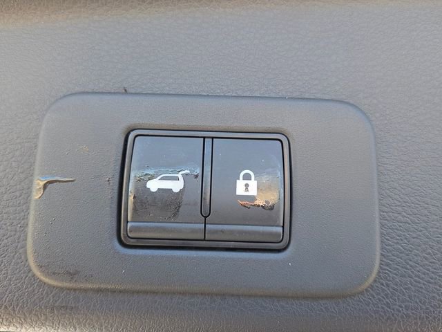 Used 2025 Nissan Murano SL image 14