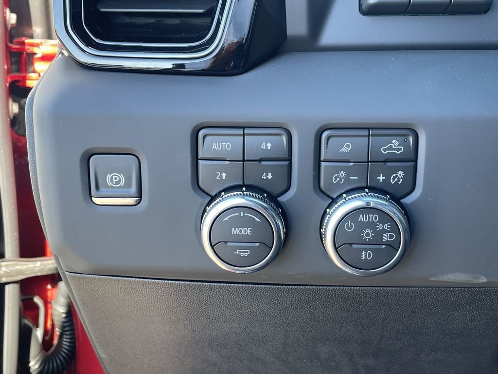 New 2026 GMC Sierra 3500 AT4 w/ AT4 Premium Plus Package image 18