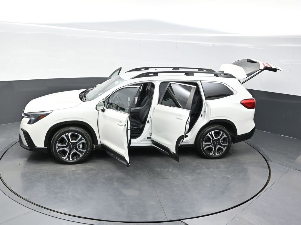Used 2023 Subaru Ascent Limited AWD/4WD image 42