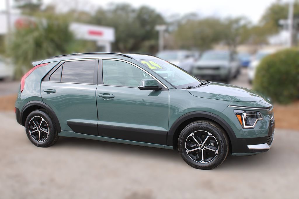 Certified 2024 Kia Niro EX image 4