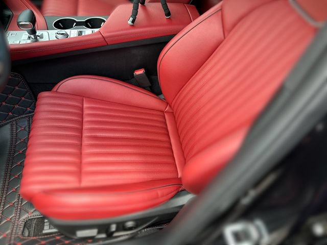 Used 2023 Genesis G70 2.0T w/ Sport Prestige Package AWD/4WD image 13
