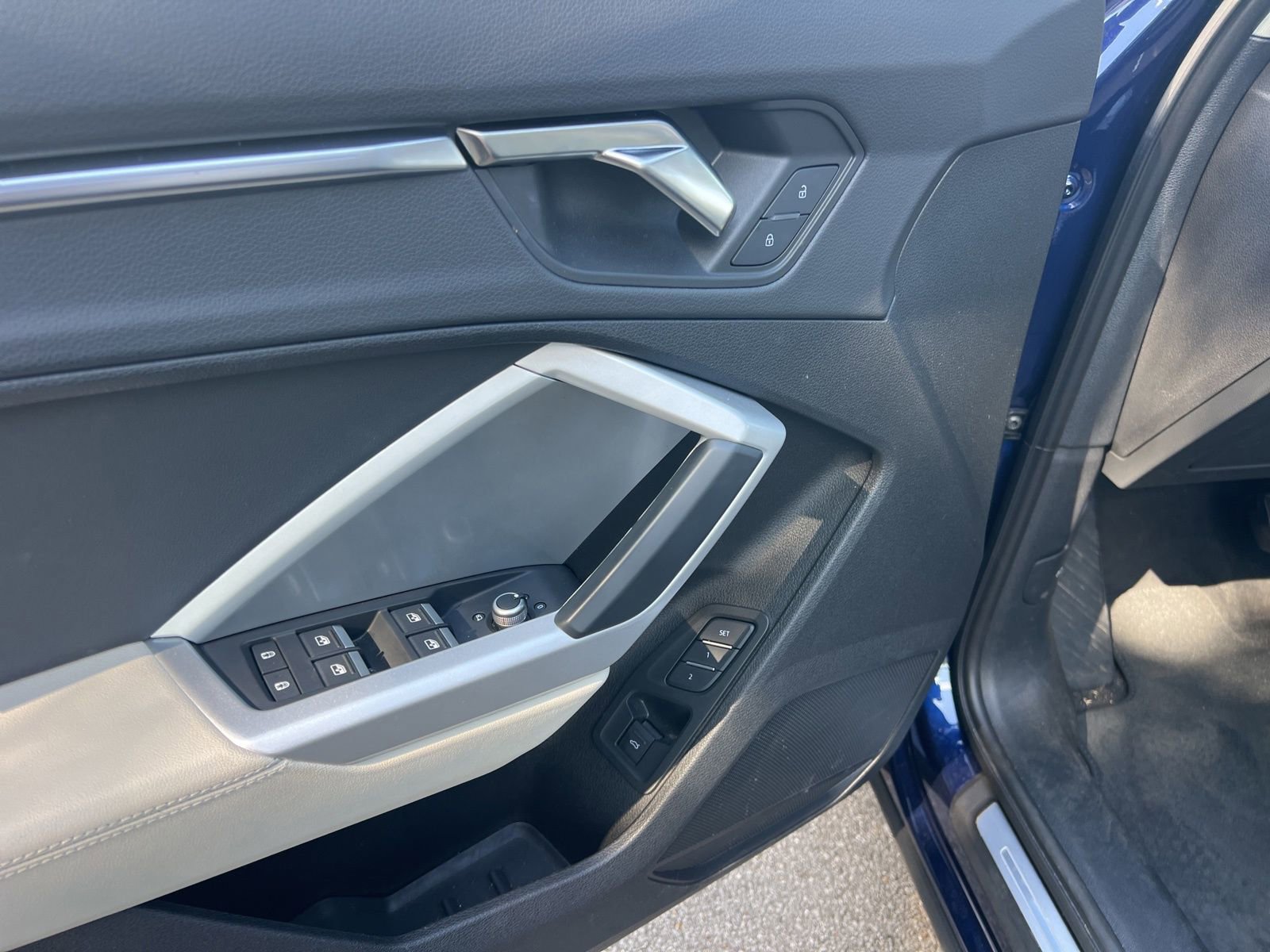 Used 2024 Audi Q3 2.0T Premium Plus image 32