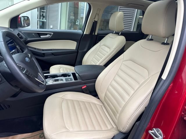 Certified 2024 Ford Edge SEL w/ Convenience Package AWD/4WD image 16