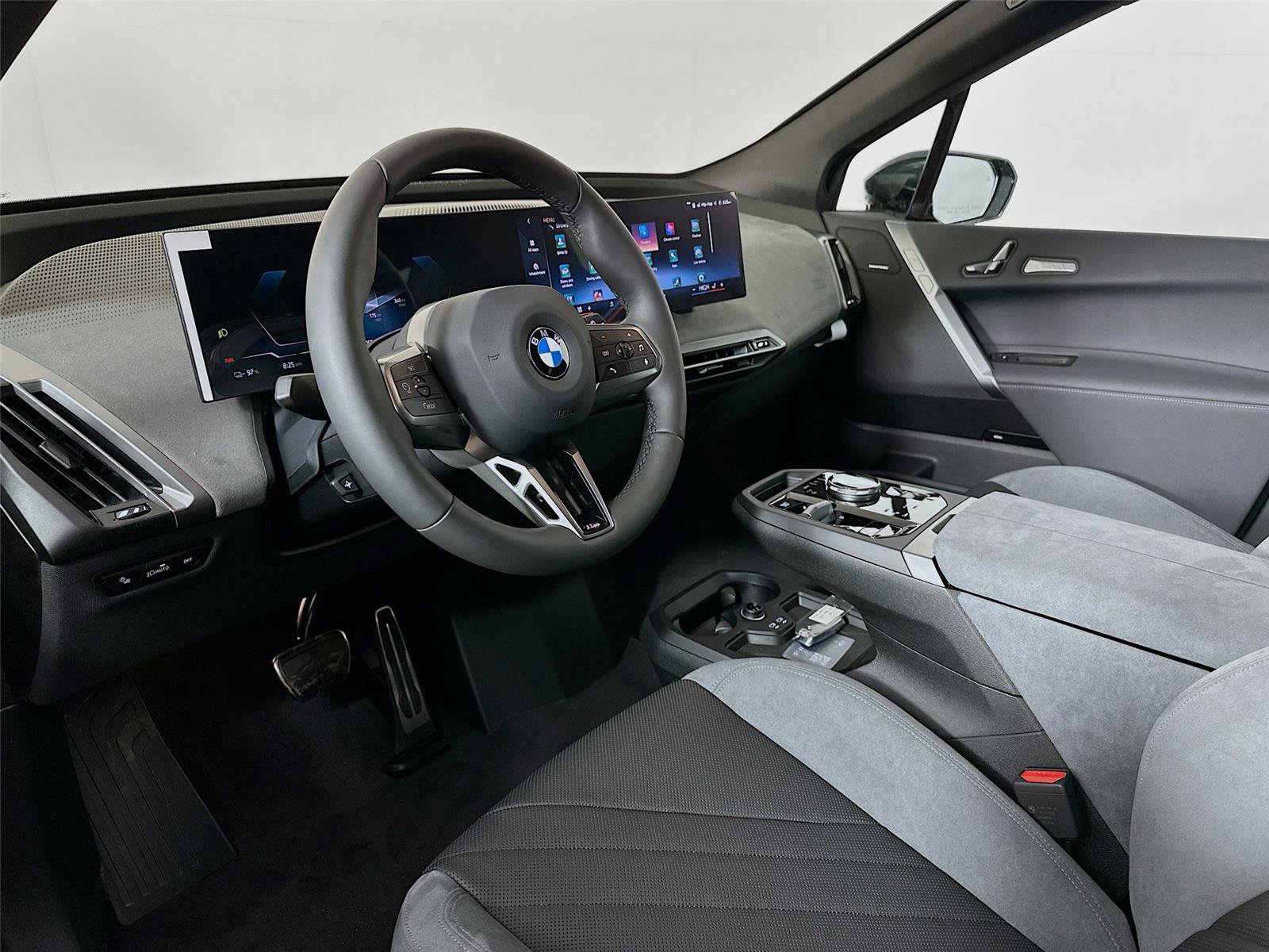 New 2026 BMW iX xDrive45 w/ M Sport Package image 9