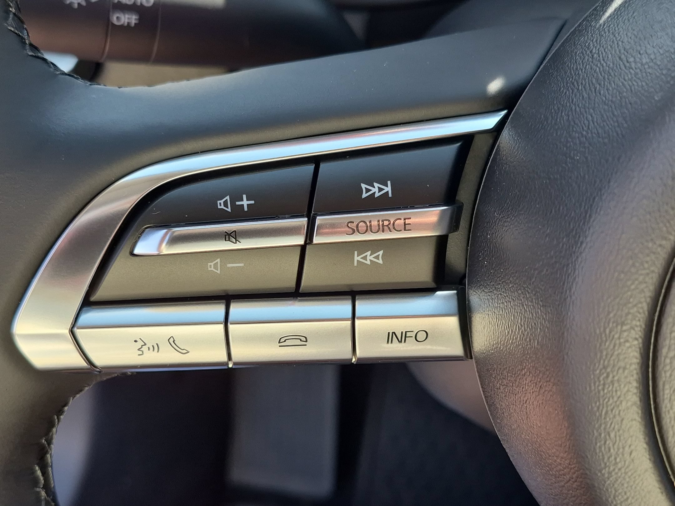 New 2026 MAZDA CX-50 AWD 2.5 Hybrid w/ Weather Package image 16
