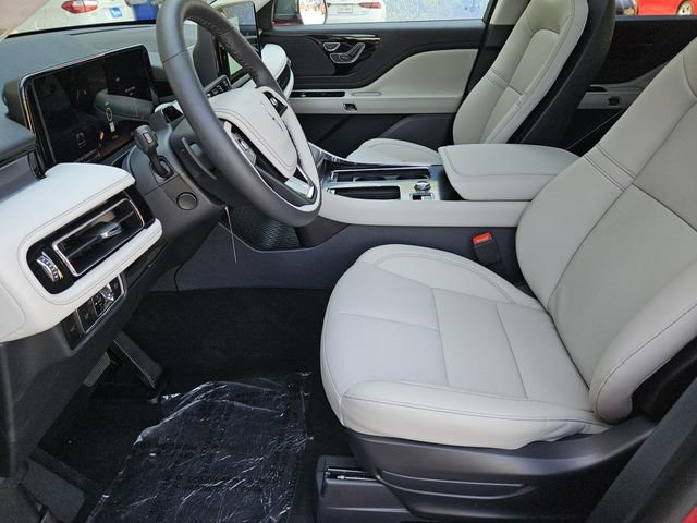 New 2026 Lincoln Aviator 2WD image 17
