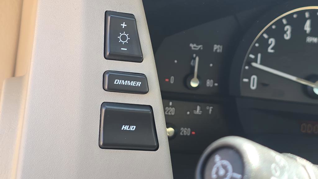 Used 2005 Cadillac XLR RWD image 25