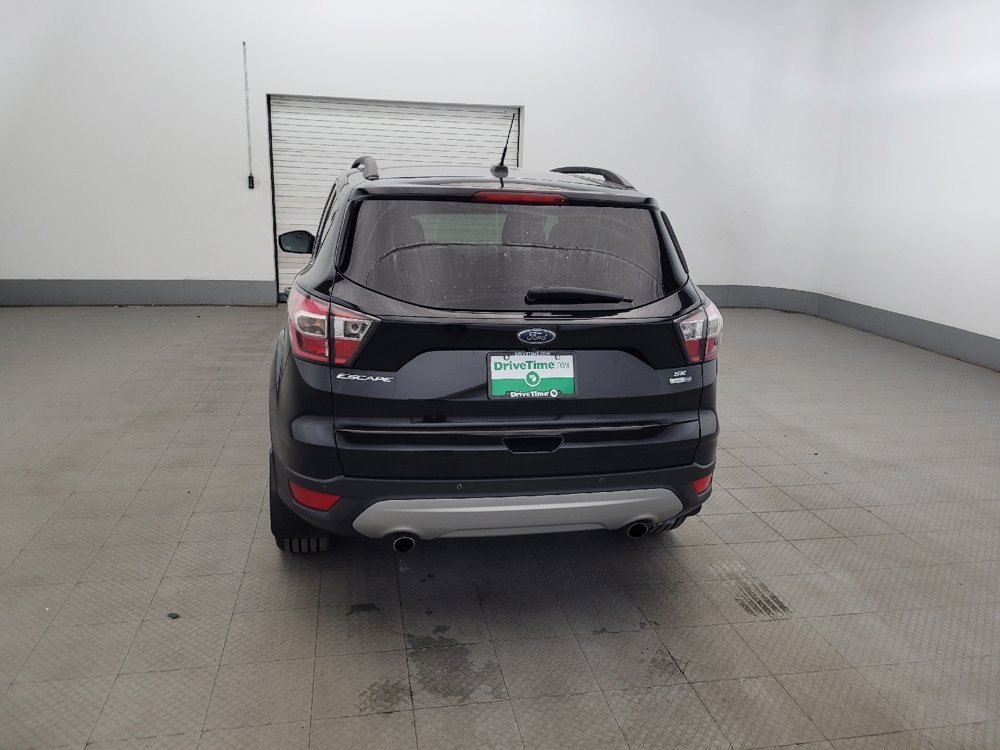 Used 2017 Ford Escape SE w/ Equipment Group 201A AWD/4WD image 6