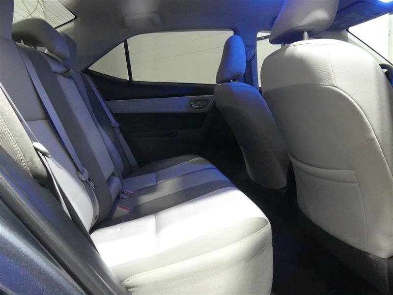 Used 2019 Toyota Corolla LE image 26