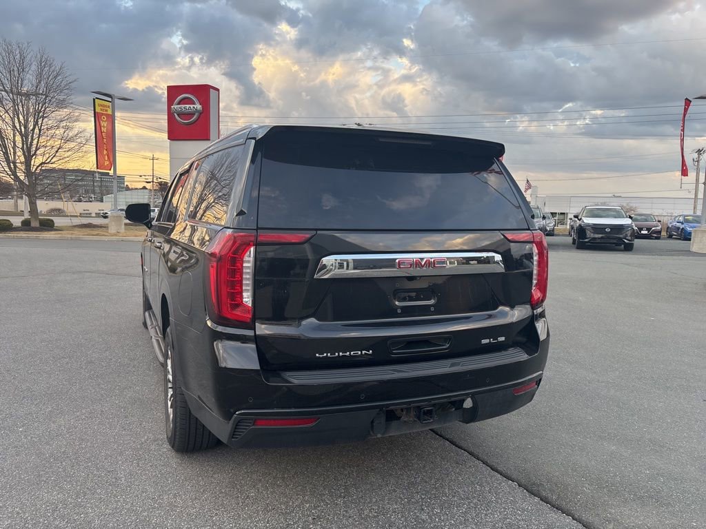 Used 2021 GMC Yukon XL SLE image 4