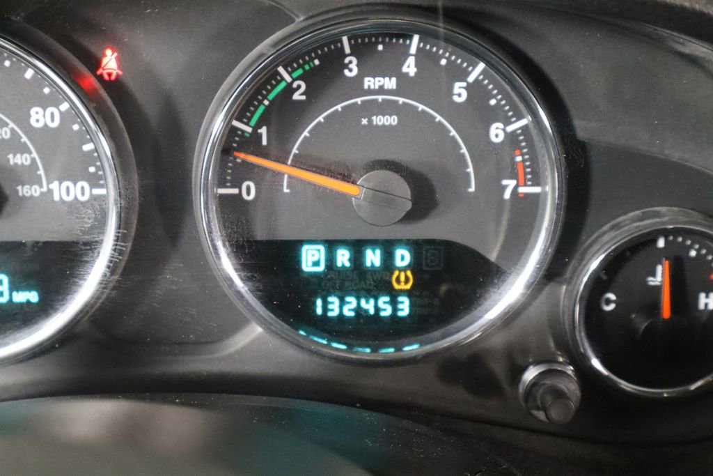 Used 2013 Jeep Wrangler Sport image 25