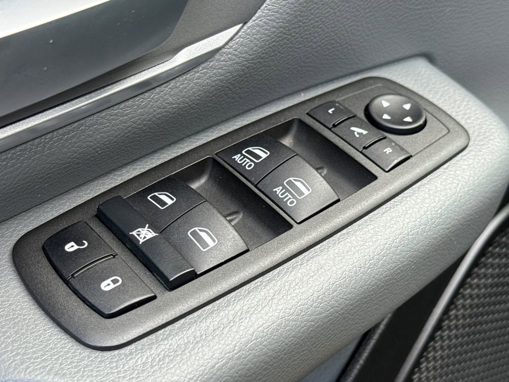 Used 2022 RAM 1500 Lone Star AWD/4WD image 20