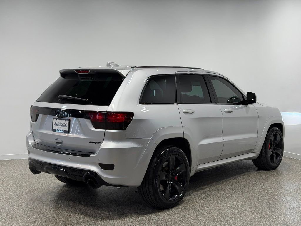 Used 2012 Jeep Grand Cherokee SRT8 w/ Luxury Group II image 18