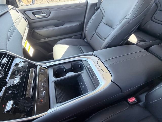 New 2026 Nissan Armada SV image 21