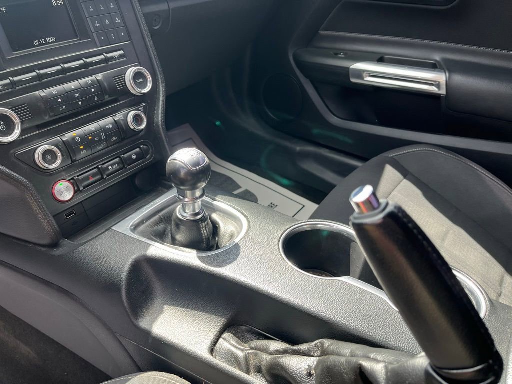 Used 2018 Ford Mustang GT RWD image 14