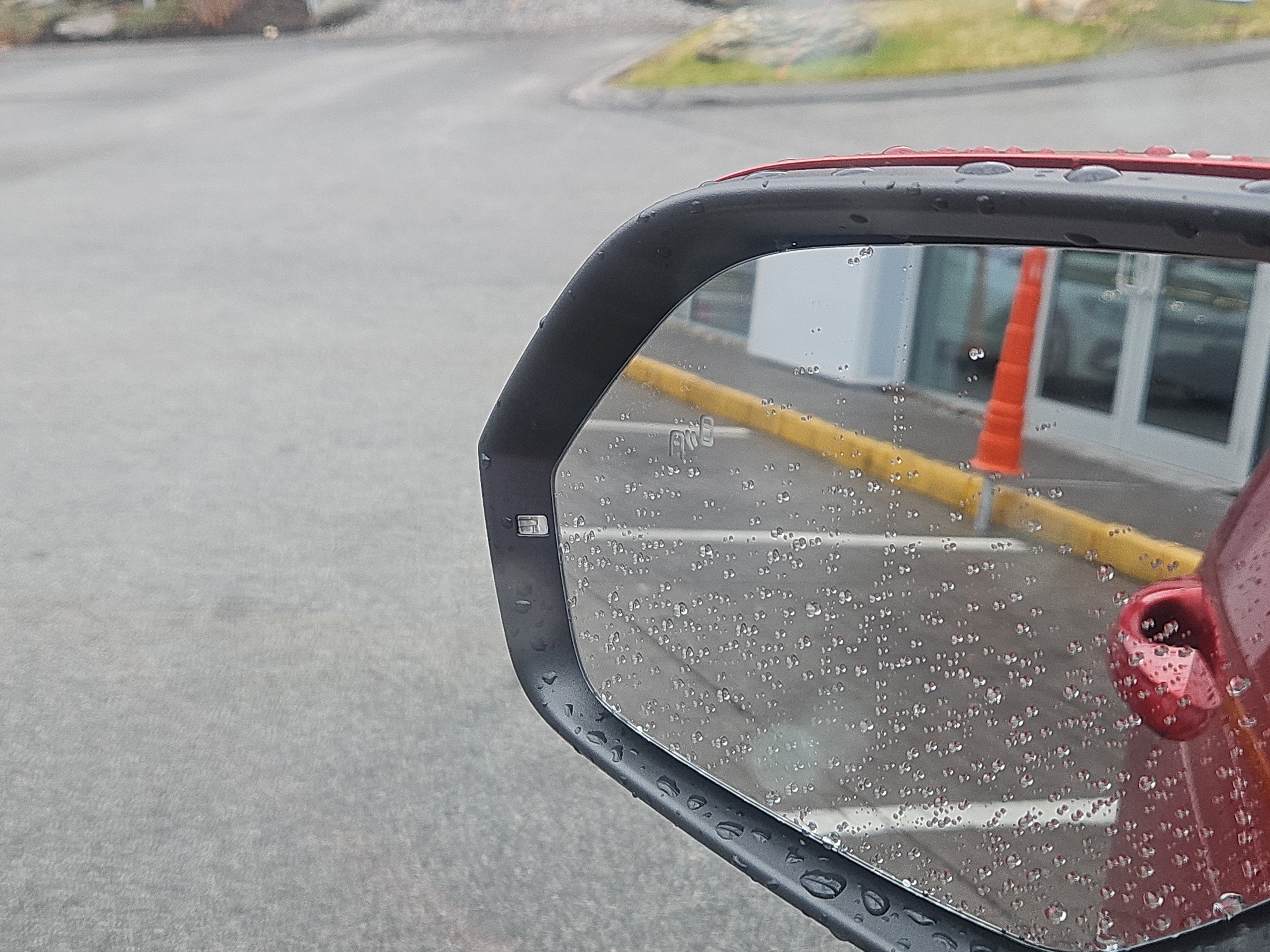 Certified 2020 Volkswagen Atlas Cross Sport SE w/ Panoramic Sunroof Package image 17