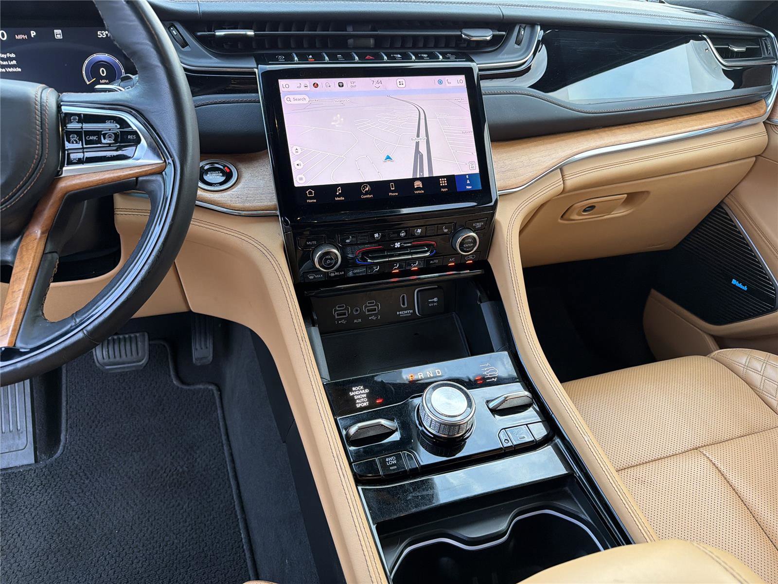 Used 2024 Jeep Grand Cherokee L Summit image 33