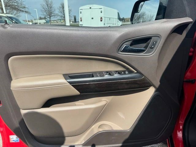 Used 2015 GMC Canyon SLT w/ Driver Alert Package image 11