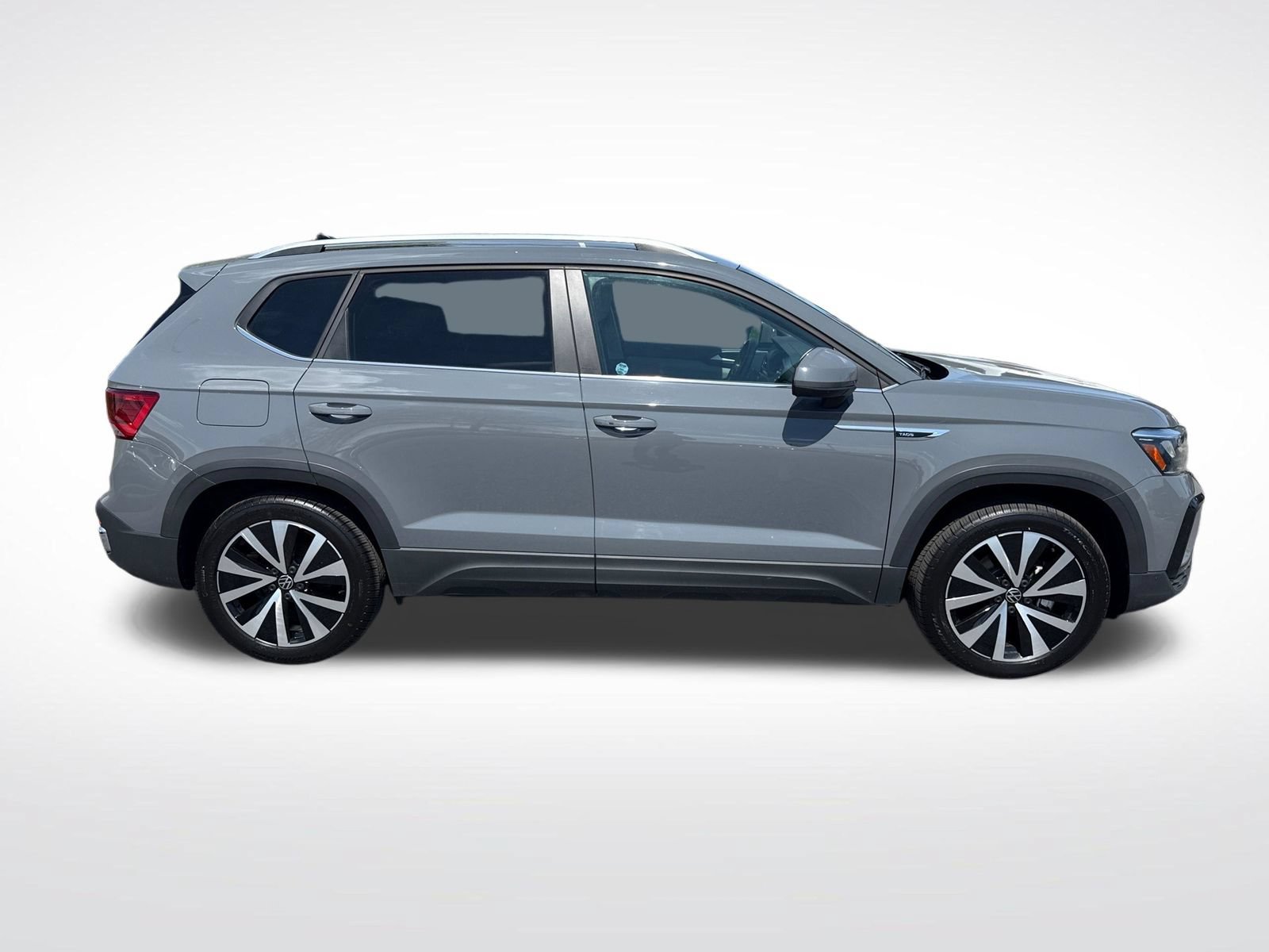 Certified 2023 Volkswagen Taos SE AWD/4WD image 7