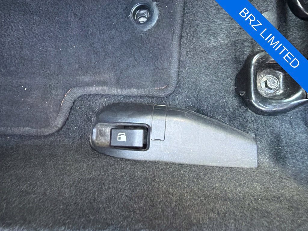 Used 2020 Subaru BRZ Limited RWD image 12
