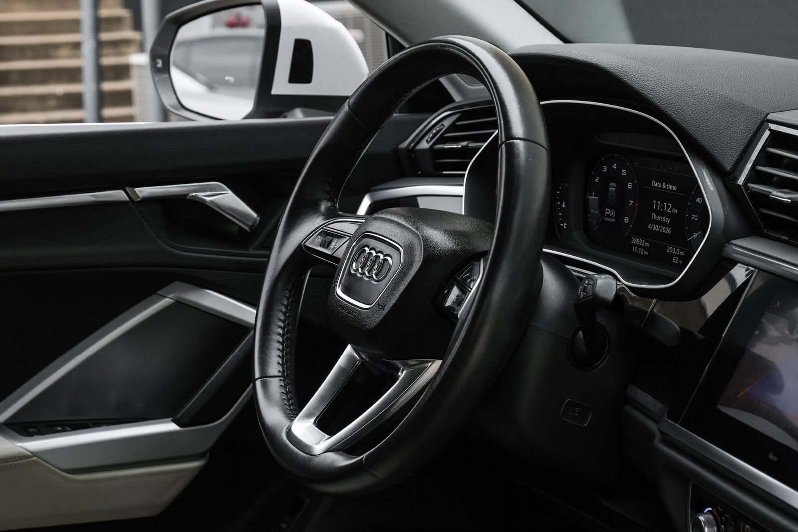 Used 2020 Audi Q3 2.0T Premium Plus w/ Premium Plus Package AWD/4WD image 19