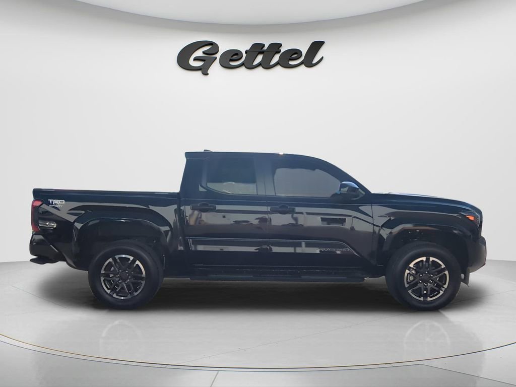 Used 2024 Toyota Tacoma TRD Sport image 4