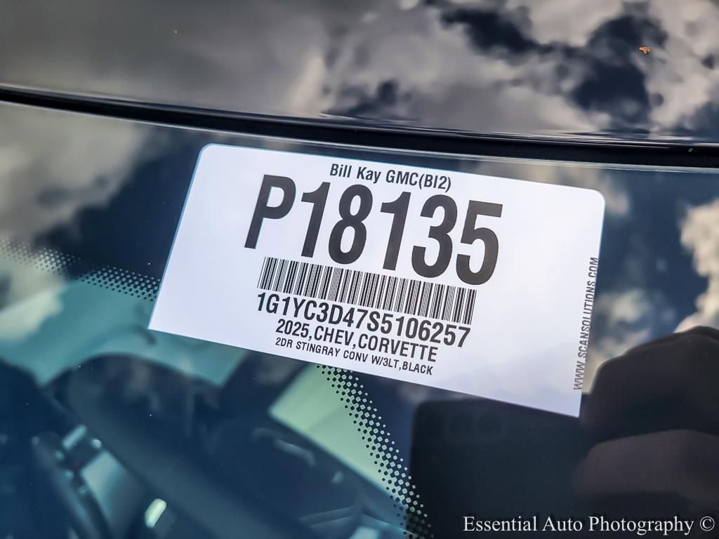 Used 2025 Chevrolet Corvette Stingray Premium Conv w/ Z51 Performance Package image 20