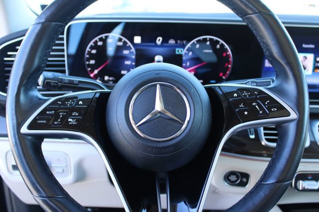 Used 2024 Mercedes-Benz GLS 450 4MATIC image 21