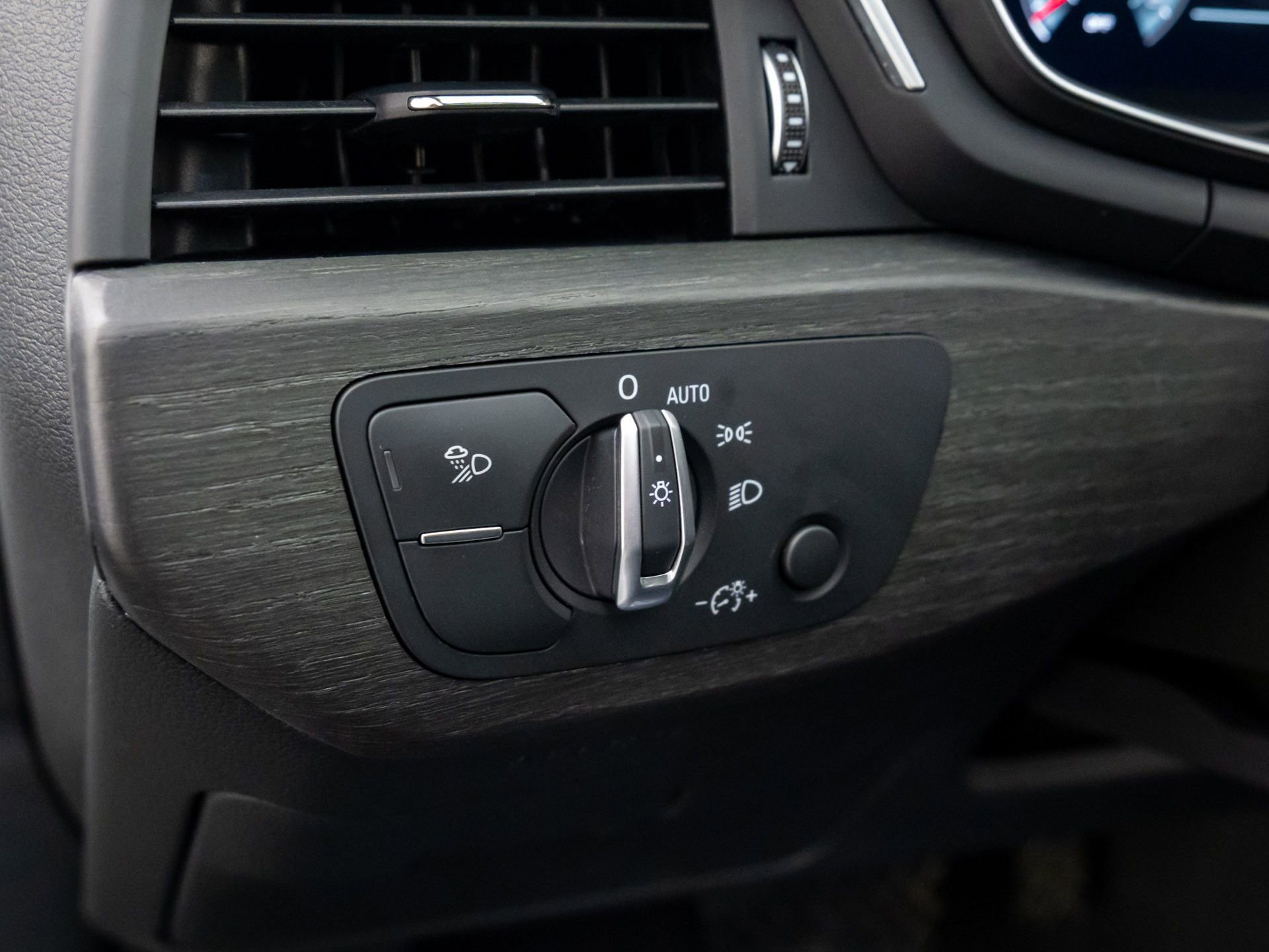 Used 2021 Audi A5 2.0T Premium Plus w/ Premium Plus image 19