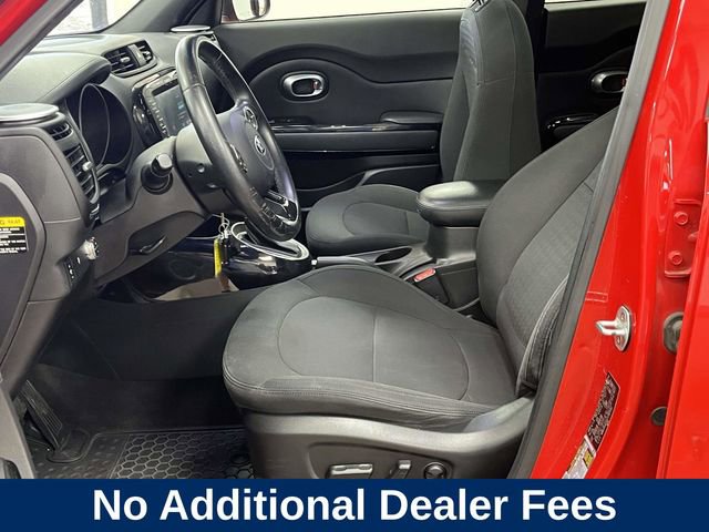 Used 2015 Kia Soul ! w/ Sun & Sound Package FWD image 14