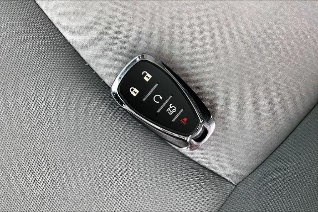 Used 2024 Chevrolet Malibu LT FWD image 11