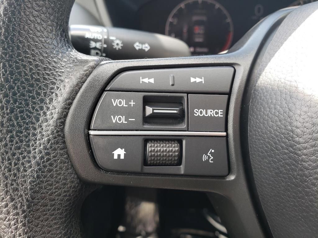 Used 2024 Honda HR-V LX image 13