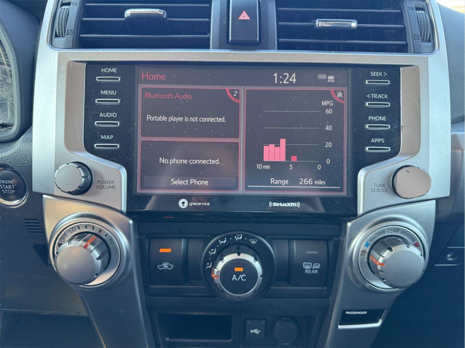 Used 2024 Toyota 4Runner SR5 AWD/4WD image 30