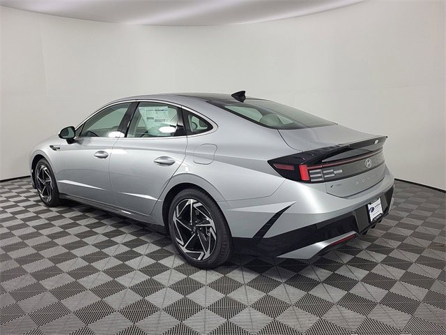 Certified 2025 Hyundai Sonata SEL image 6