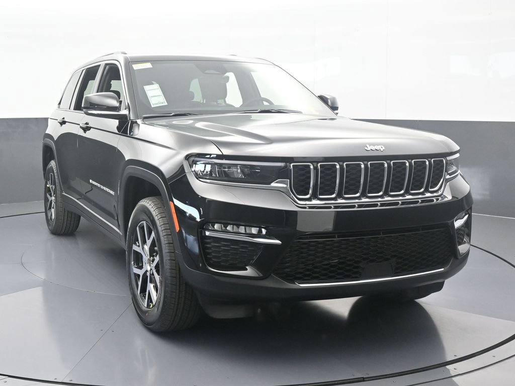 Used 2025 Jeep Grand Cherokee Limited image 9