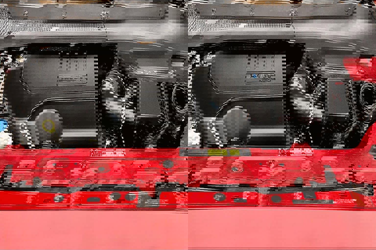 Used 2019 Jaguar E-PACE S image 31